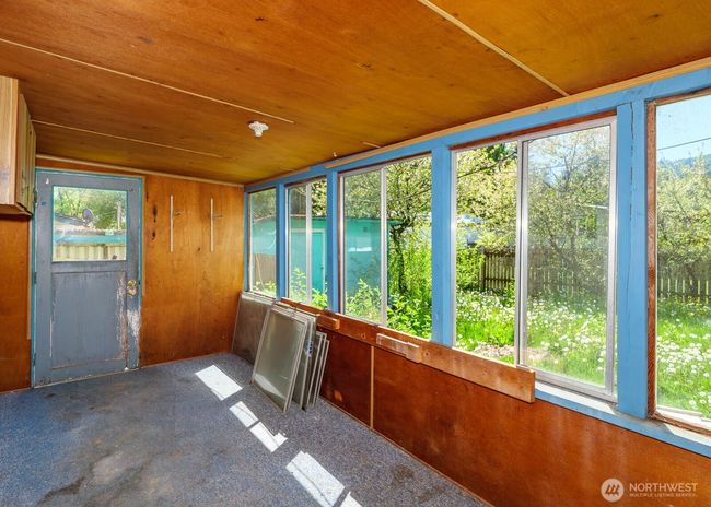 130 Pinto Ln, House other with 3 bedrooms, 2 bathrooms and 1 parking in Brinnon WA | Image 16