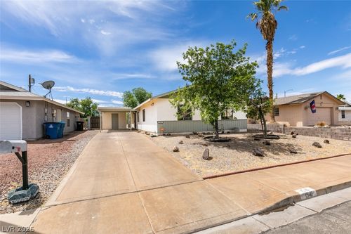 1541 Chestnut Street, Henderson, NV, 89011 | Card Image