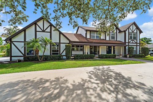 88 River Dr, Tequesta, FL, 33469-1930 | Card Image