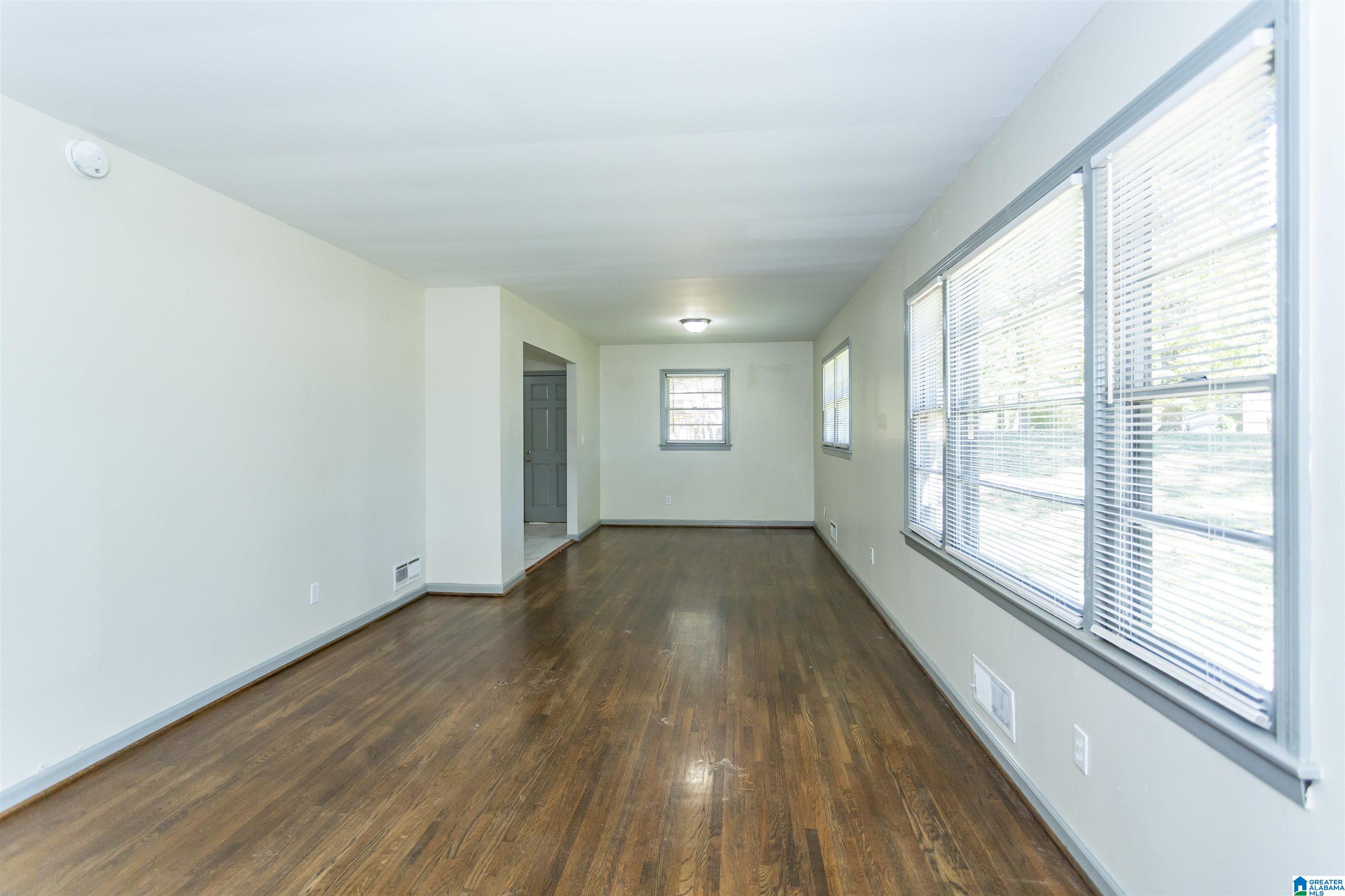 Residential in CENTER POINT 3