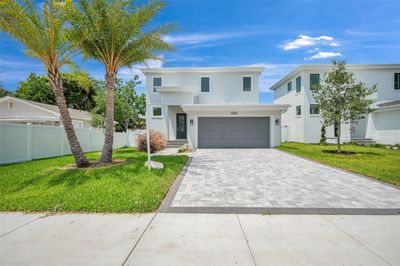 2345 Bahia Vista Street, House other with 4 bedrooms, 2 bathrooms and null parking in Sarasota FL | Image 1