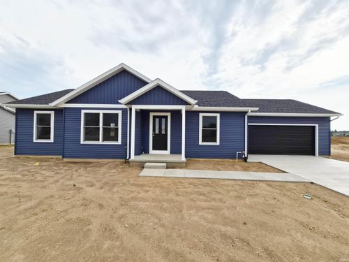 420 N Eastfield Cir, Milford, IN, 46542-1500 | Card Image