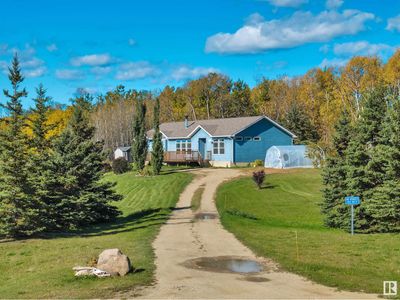 454072 Range Road 11, House other with 3 bedrooms, 2 bathrooms and null parking in Westerose AB | Image 3