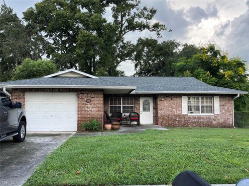 1217 Oak Valley Dr, SEFFNER, FL, 33584-4913 | Card Image