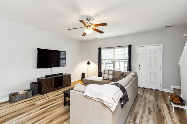 5431 Perlou Ln, Townhouse with 3 bedrooms, 3 bathrooms and 2 parking in Murfreesboro TN | Image 5