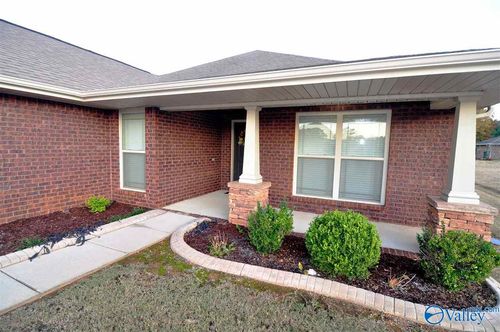 276 Village Springs Dr, Madison, AL, 35756-8297 | Card Image