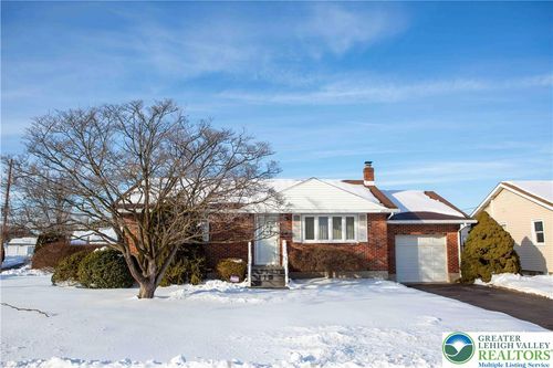 227 W Paoli St, Allentown, PA, 18103-5058 | Card Image