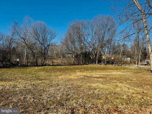 9 King St, KEARNEYSVILLE, WV, 25430-5610 | Card Image