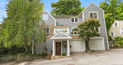 46 Laddins Rock Road, Greenwich, CT, 06870 | Card Image