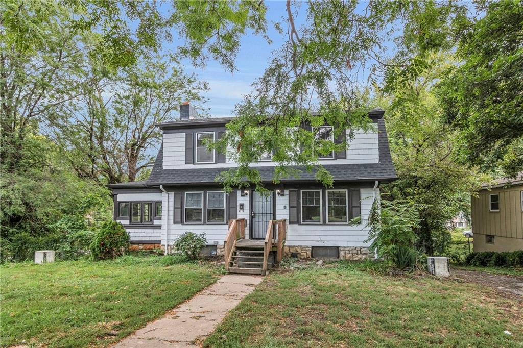 73rd St, Kansas City, MO 64132