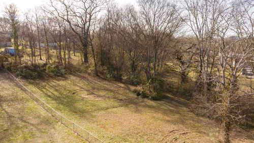 430 Ewing Dr, Nashville, TN, 37207-3210 | Card Image