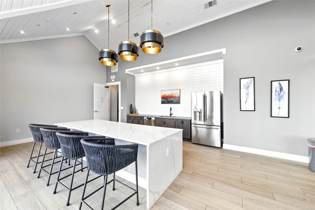 Large rooftop kitchen | Image 27