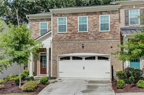 137 Holden Way, Woodstock, GA, 30189-1107 | Card Image