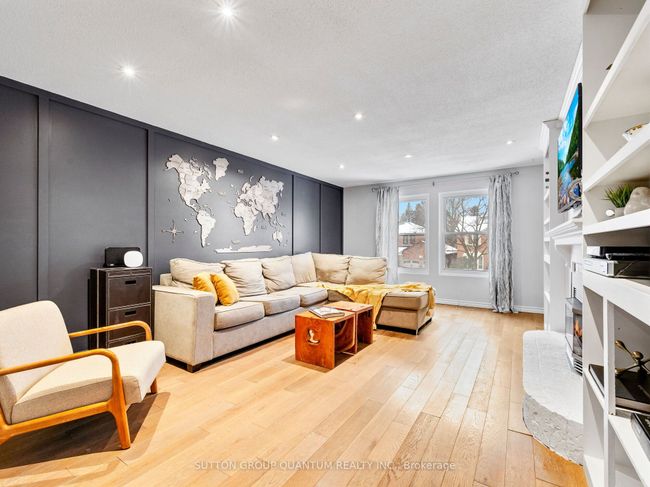 4423 Sawmill Valley Dr, House other with 3 bedrooms, 3 bathrooms and 2 parking in Mississauga ON | Image 17