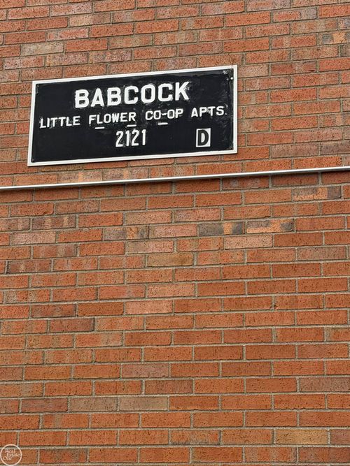 2121 Clawson Ave, Royal Oak, MI, 48073-3788 | Card Image