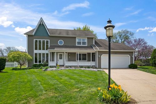 59 Sylvan Ct, Elk Grove Village, IL, 60007-3565 | Card Image