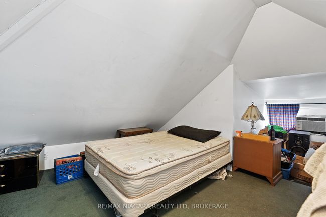 87 King St, Home with 2 bedrooms, 2 bathrooms and 3 parking in Port Colborne ON | Image 29