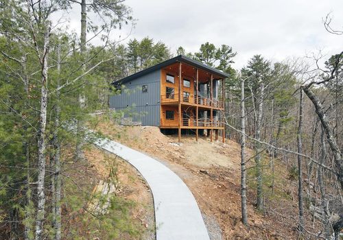 391 Crabapple Ln, Mineral Bluff, GA, 30559 | Card Image