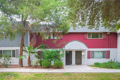 169 Pecos Way, Las Vegas, NV, 89121-2476 | Card Image