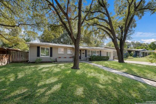 614 Larkwood Dr, San Antonio, TX, 78209-2918 | Card Image