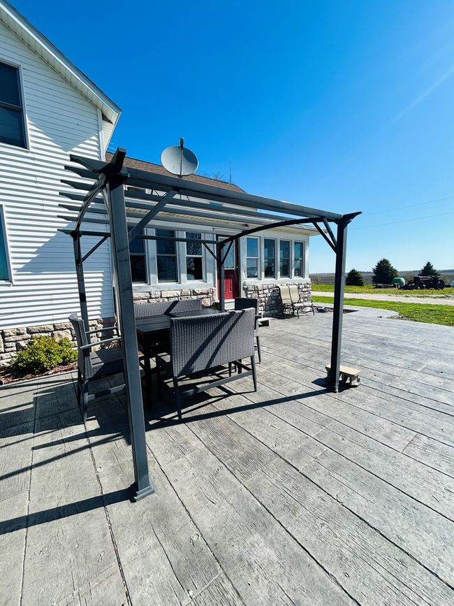 2271 200th Street, Home with 4 bedrooms, 1 bathrooms and 2 parking in Humboldt IA | Image 16
