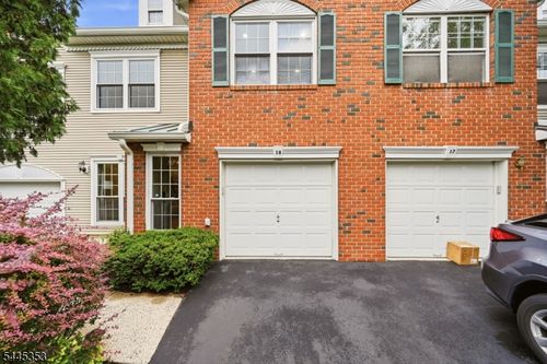 18 Clark Ct, Basking Ridge, NJ, 07920-2981 | Card Image