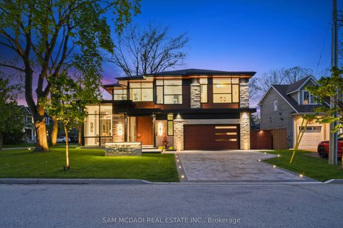 1589 Glenhill Cres, Mississauga, ON, L5H3C4 | Card Image