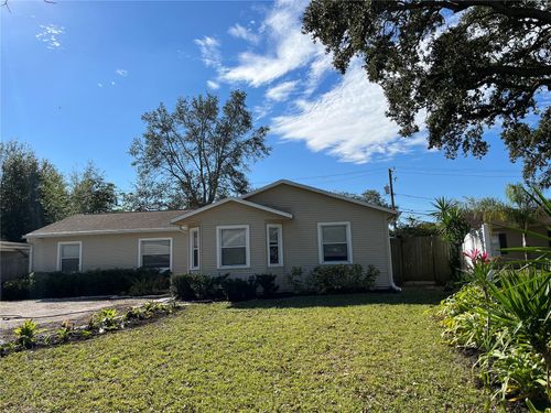 4732 W Lawn Avenue, TAMPA, FL, 33611 | Card Image