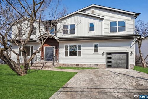 229 Sutton Pl, New Milford, NJ, 07646-1225 | Card Image