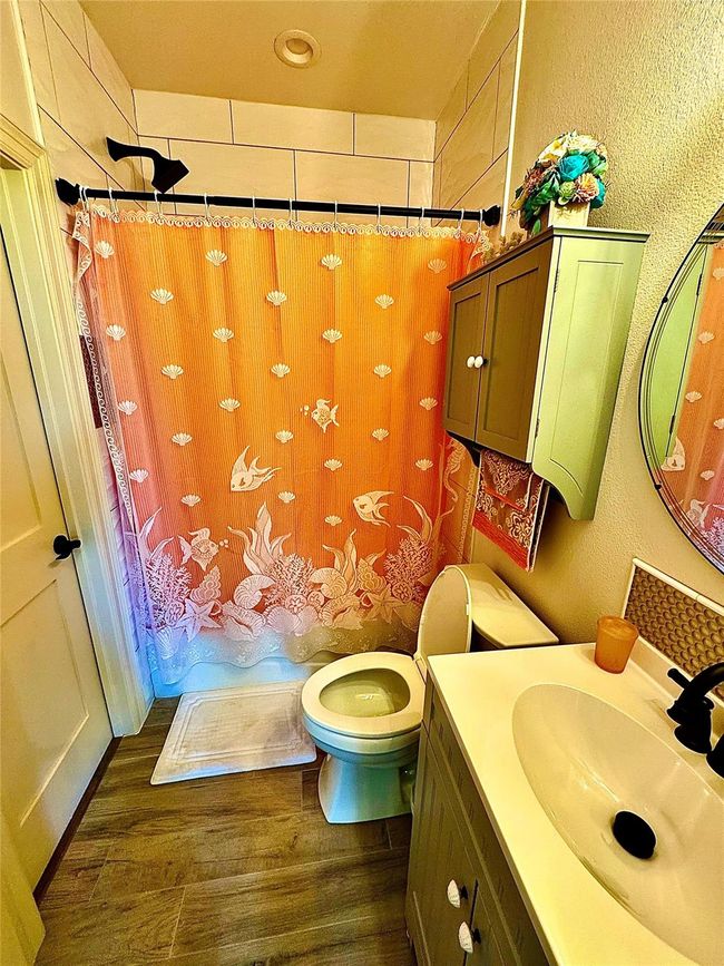 7165 Backridge Rd, House other with 6 bedrooms, 7 bathrooms and 2 parking in Sabine Pass TX | Image 25