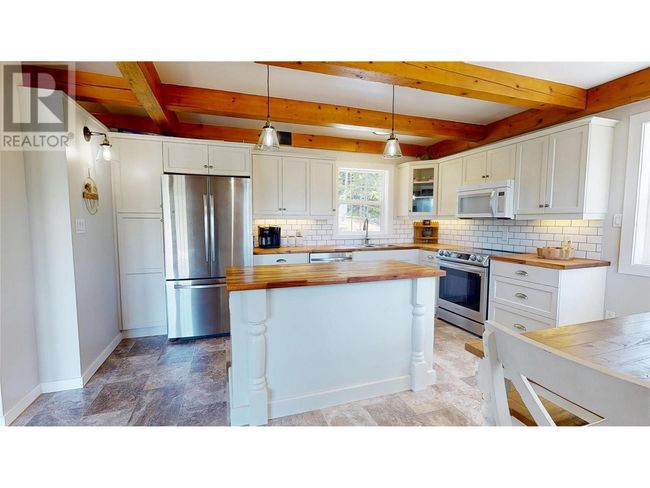 4784 Ivy Rd, House other with 5 bedrooms, 5 bathrooms and 5 parking in Eagle Bay BC | Image 23