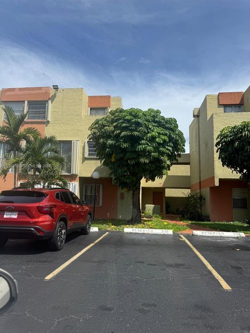 215c-9321 Sw 4th St, Miami, FL, 33174-2245 | Card Image