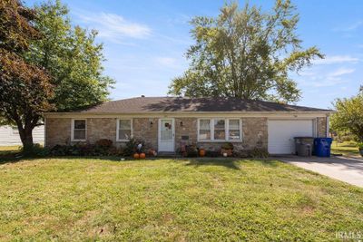 905 E Southway Boulevard, House other with 3 bedrooms, 2 bathrooms and null parking in Kokomo IN | Image 1