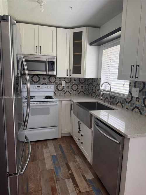 apt-12-3800 Ne 21st Ave, Lighthouse Point, FL, 33064-7442 | Card Image