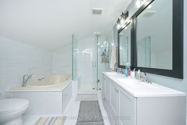 2545 County Rd 50, House other with 3 bedrooms, 3 bathrooms and 4 parking in Loretto ON | Image 17