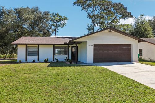 39720 Meadowood Loop, ZEPHYRHILLS, FL, 33542-6778 | Card Image