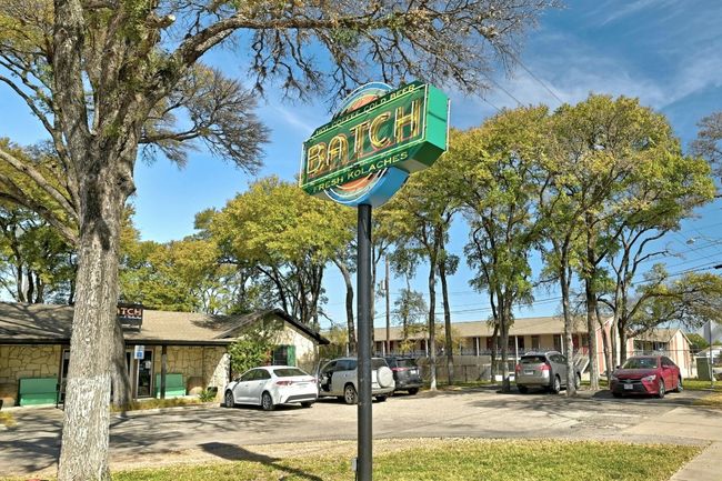 4024 Camacho St, House other with 4 bedrooms, 3 bathrooms and null parking in Austin TX | Image 39