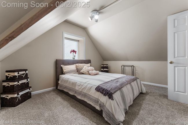 28-web-or-mls-A0103279.jpg | Image 24
