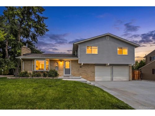 8330 Chase Dr, Arvada, CO, 80003-1208 | Card Image
