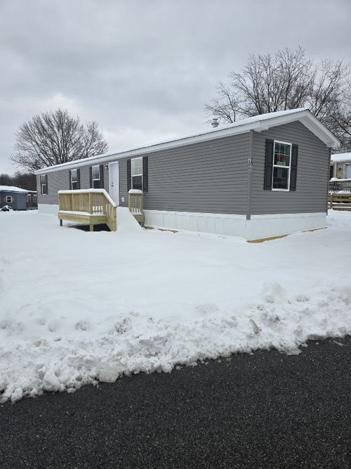 209 Timberlake Dr, McKean, PA, 16426-1554 | Card Image