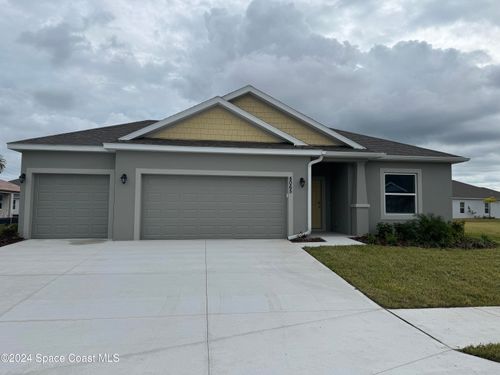 8065 Lana Court, Micco, FL, 32976 | Card Image