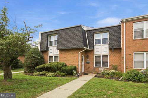 2045 Harbour Dr, PALMYRA, NJ, 08065-1116 | Card Image
