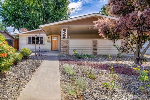 2016 Crawford Dr, Walla Walla, WA, 99362-1513 | Card Image