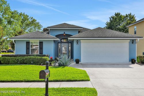 4620 Pine Lake Dr, Middleburg, FL, 32068-8721 | Card Image