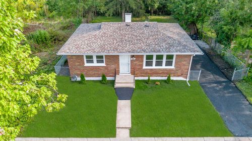 324 Hickory St, Chicago Heights, IL, 60411-3228 | Card Image