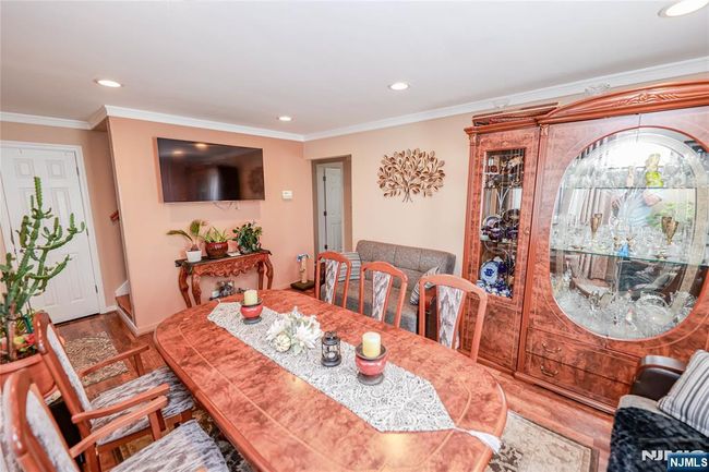 136 Martin Ave, House other with 3 bedrooms, 2 bathrooms and null parking in Clifton NJ | Image 6