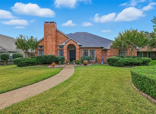 18515 Park Grove Ln, Dallas, TX, 75287-5029 | Card Image