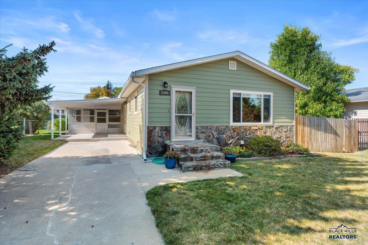 Baldwin St, Sturgis, SD 57785