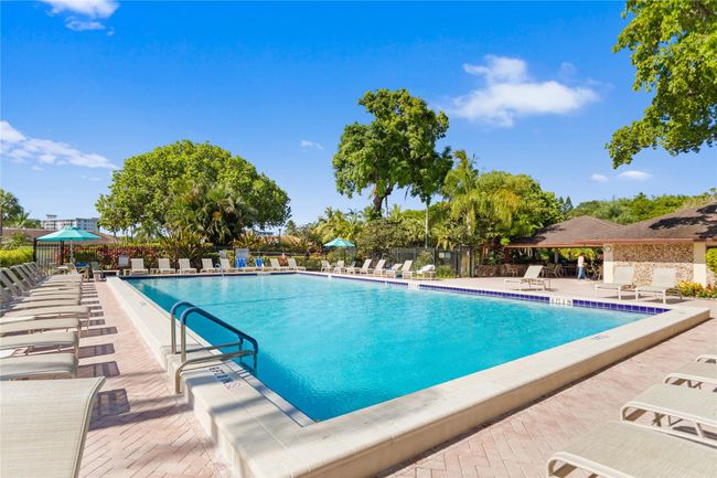APT-403 - 3000 N Palm Aire Dr, Condo with 2 bedrooms, 2 bathrooms and null parking in Pompano Beach FL | Image 51