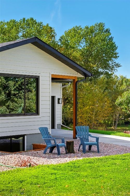 1233 N 8th Ave, Bozeman, MT, 59715-2519 | Card Image